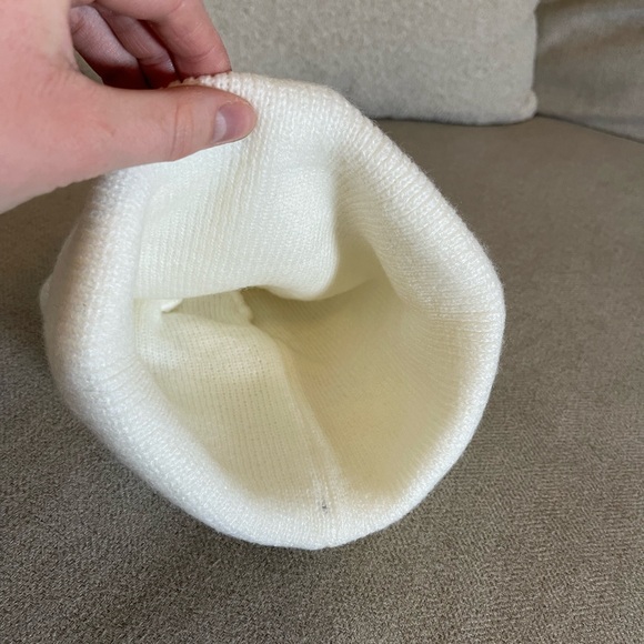 Adidas White Knit Beanie with Logo - Picture 2 of 2